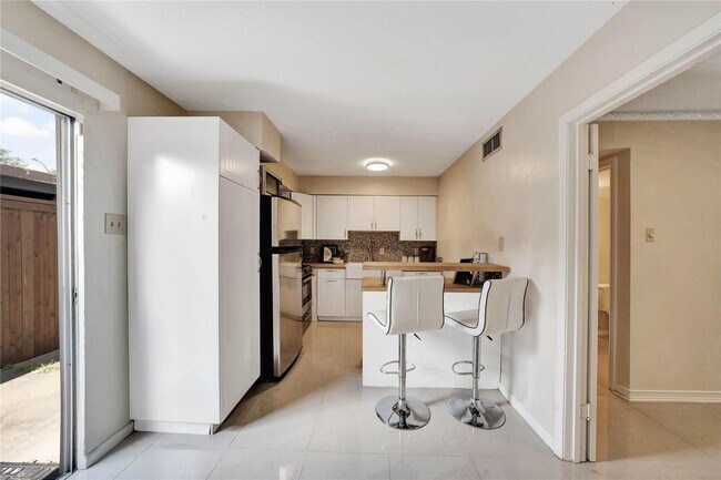 Foto del edificio - 3006 Brockbank Ct