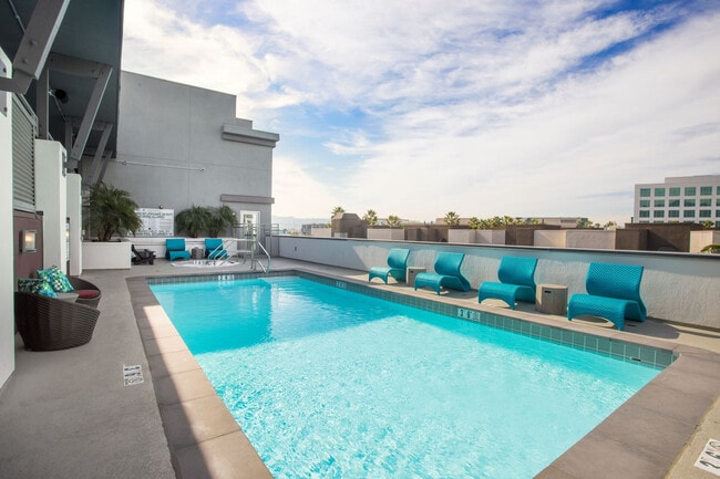 Living at NoHo apartments — community photo - Living at NoHo
