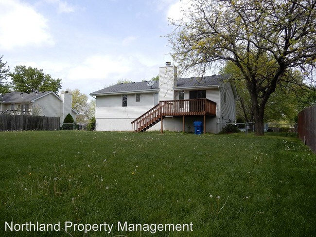 Building Photo - 505 Sharon Dr
