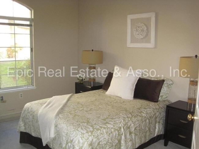 Foto del edificio - 7794 Tuscany Dr