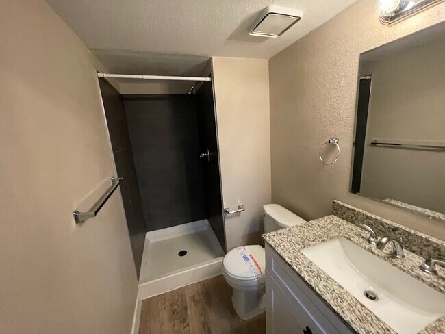 Foto del edificio - 8902 Cottonwood Way