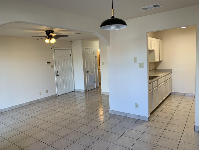 Foto del edificio - 1752 Tiara Trail