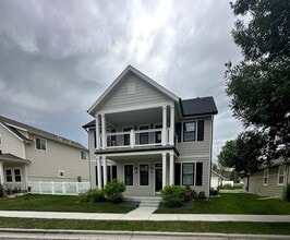 Building Photo - 1716 Lone Pine Dr