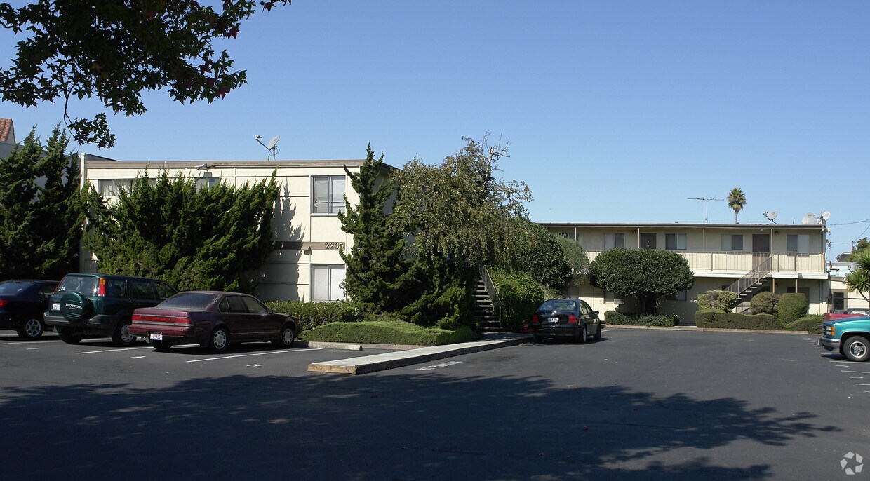 2235 Braga Ln, San Pablo, CA 94806 Apartments in San Pablo, CA