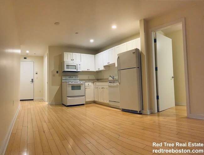 Photo - 40 Boylston St Apartment