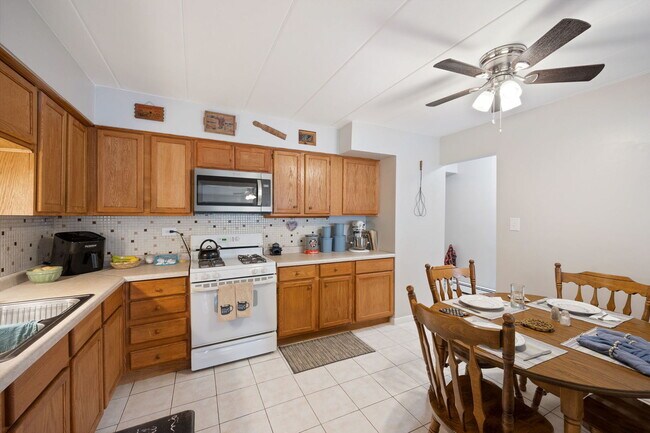 Foto del edificio - 7834 95th St