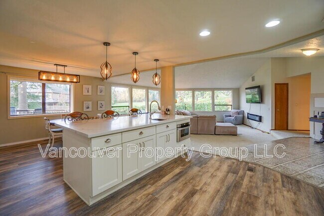 Foto del edificio - 2208 SE 130th Ave