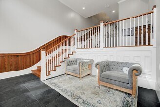 Building Photo - 2206 The Strand