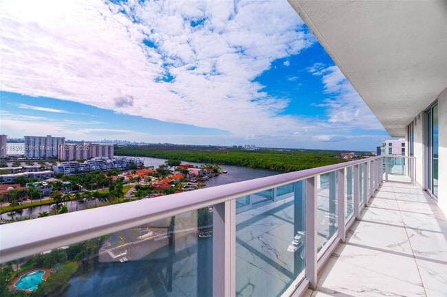 Building Photo - 330 Sunny Isles Blvd