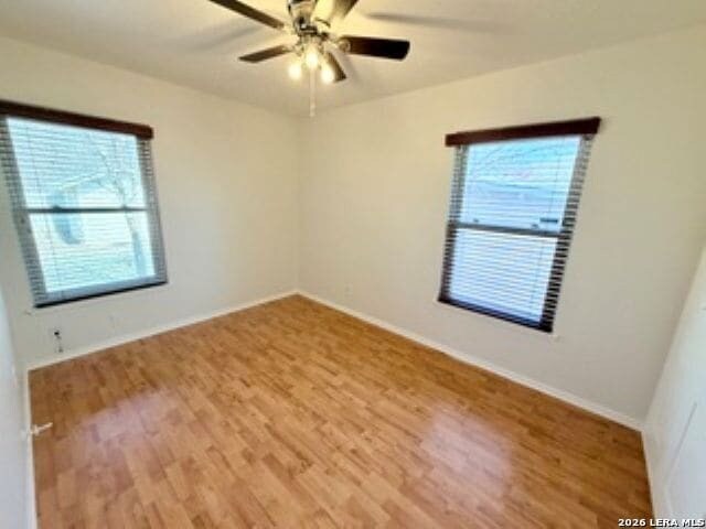 Foto del edificio - 2323 Spicewood Dr