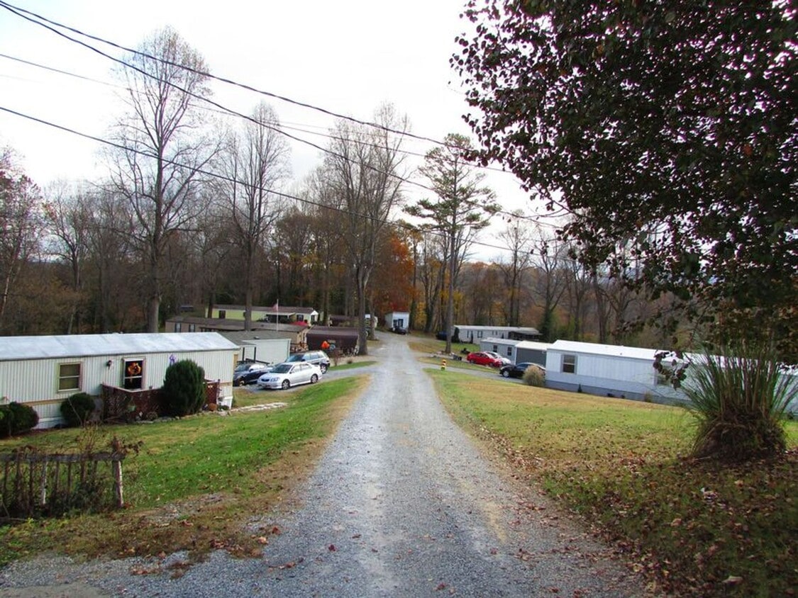 Primary Photo - Trailer Park Lot Available