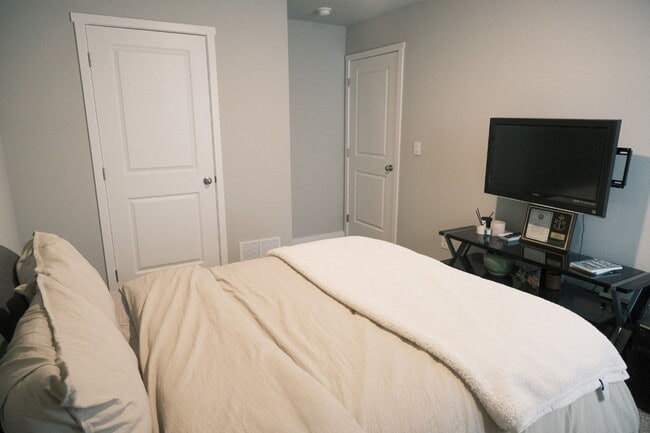 Foto del edificio - Springfield Ranch For Rent!