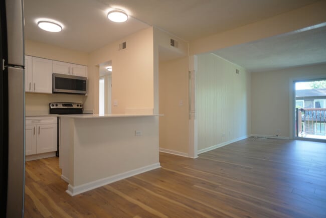 Foto del edificio - 1205 Pleasant Run Dr
