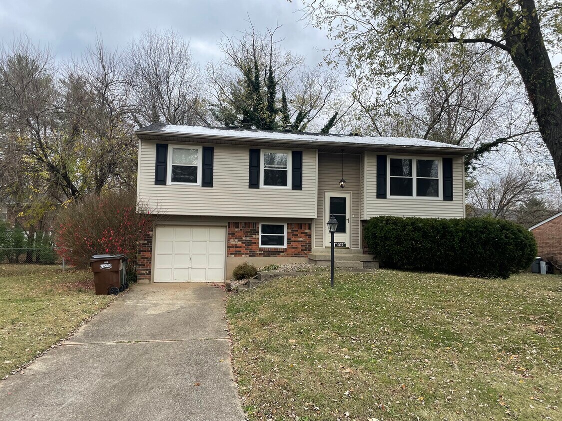 Primary Photo - 1119 Abbeywood Rd