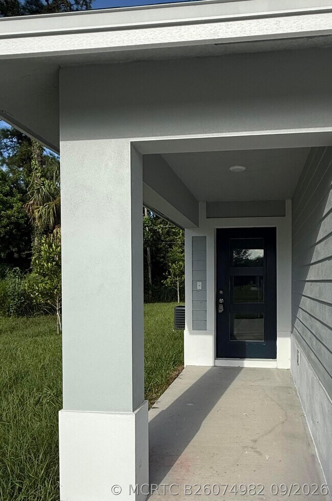 Building Photo - 4421 Timber Ridge Ln