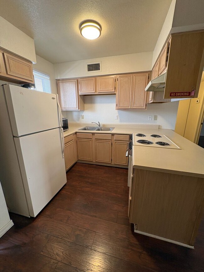 Foto del edificio - 256 Lake Havasu Ave