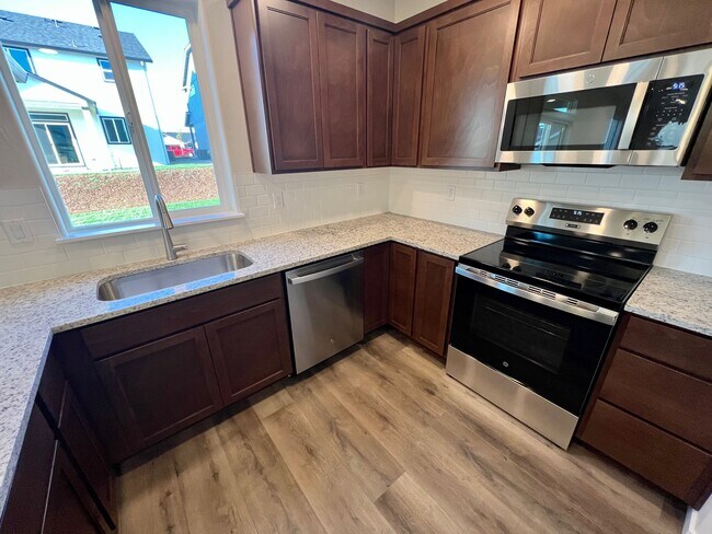 Foto del edificio - 3667 Ford Dr