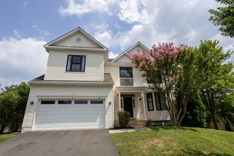 Building Photo - 1411 Campbell Ct NE