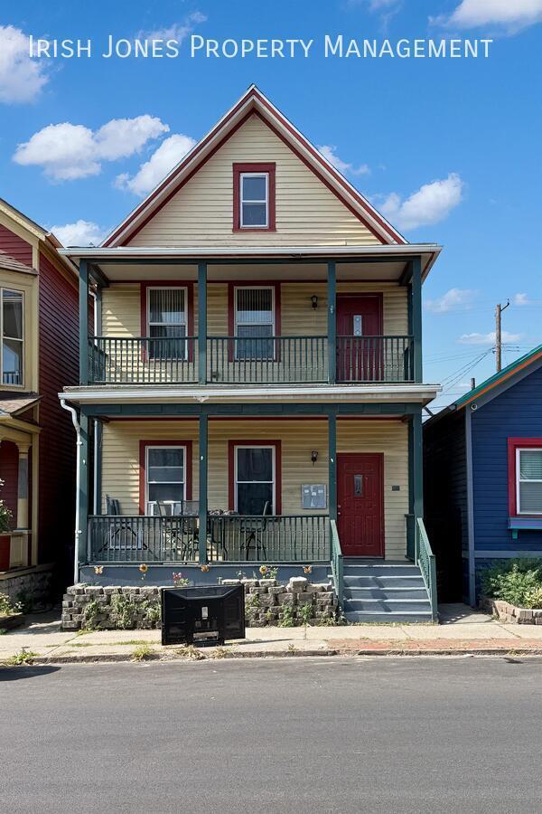 Foto del edificio - 32 Elmwood Ave