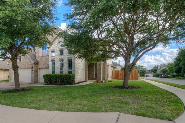 Building Photo - 1616 Sienna Dr