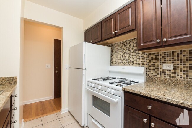 Foto del edificio - 5820 N Sheridan Rd