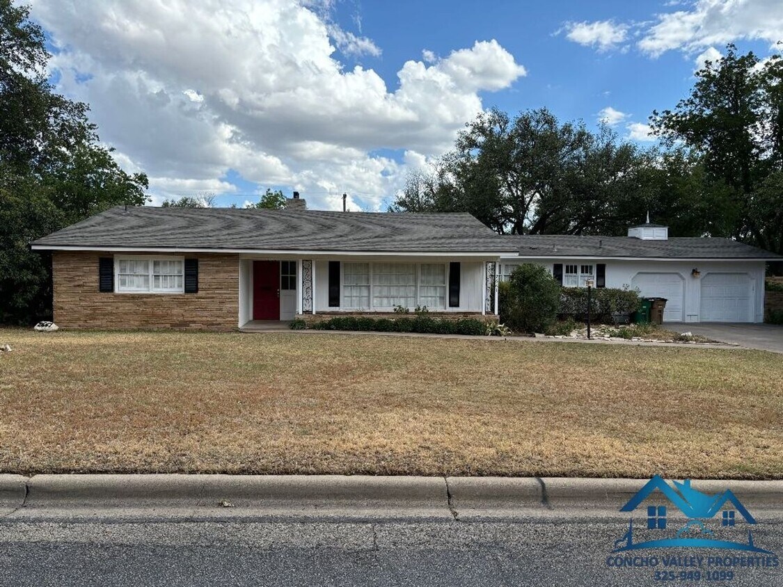 Foto principal - 2661 Oxford Ave