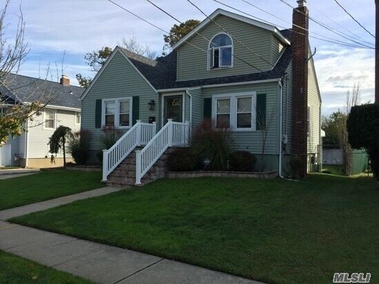 Primary Photo - 181 East Ave