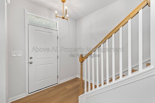 Foto del edificio - 204 White Oak Gdn Wy