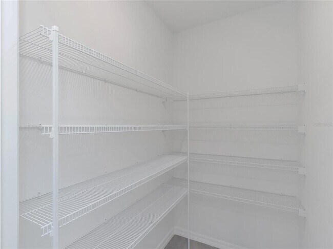 Foto del edificio - 6773 Branham Mill Ct