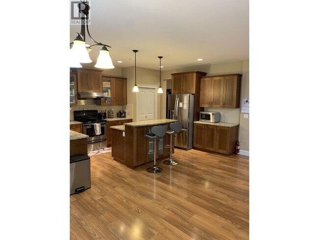 Photo du bâtiment - 10686 Kimola Way