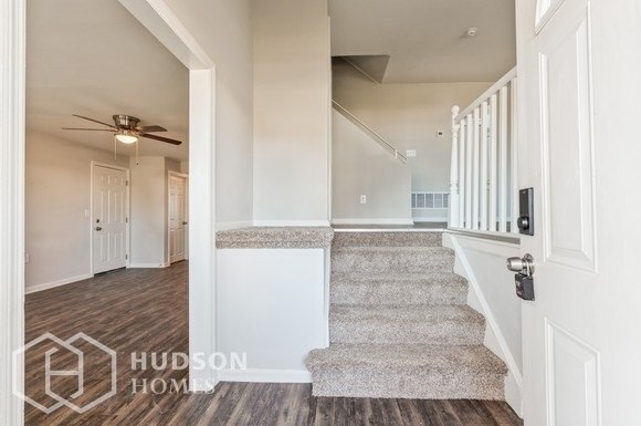 Foto del edificio - 35 Sherwood Ct