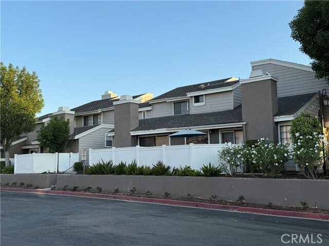 Foto del edificio - 15732 Tetley St