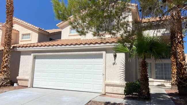 Foto del edificio - 3741 Tranquil Canyon Ct