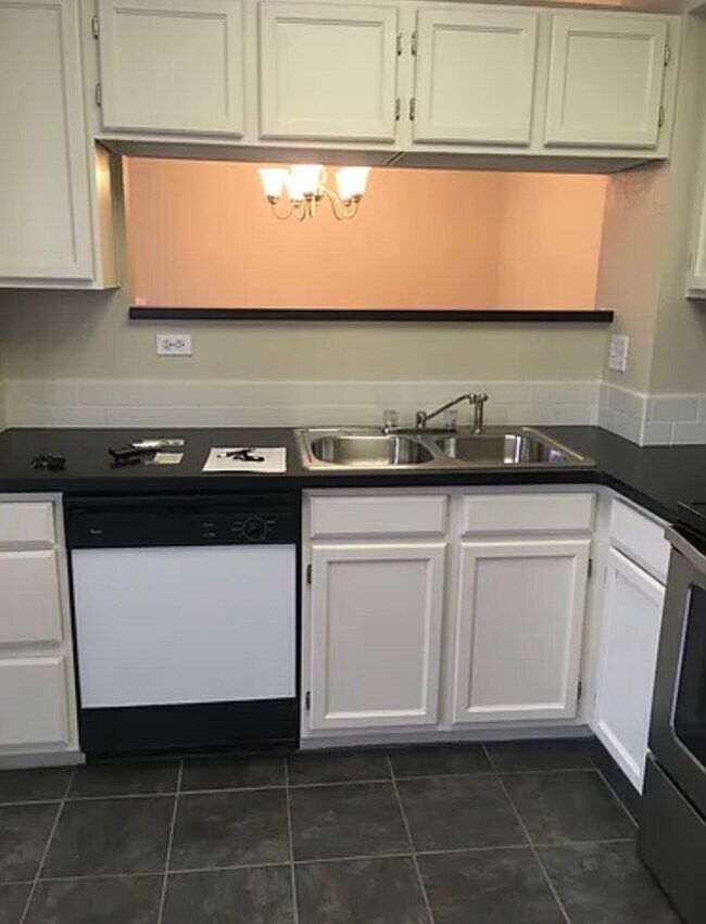Foto del edificio - 2602 Timberwood Dr