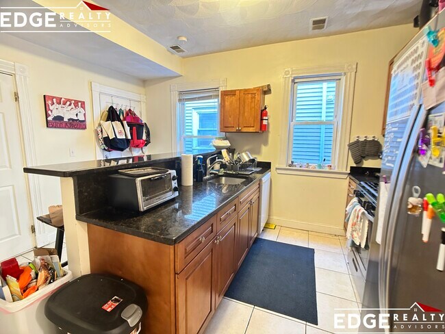 Foto del edificio - 8 Carmel St