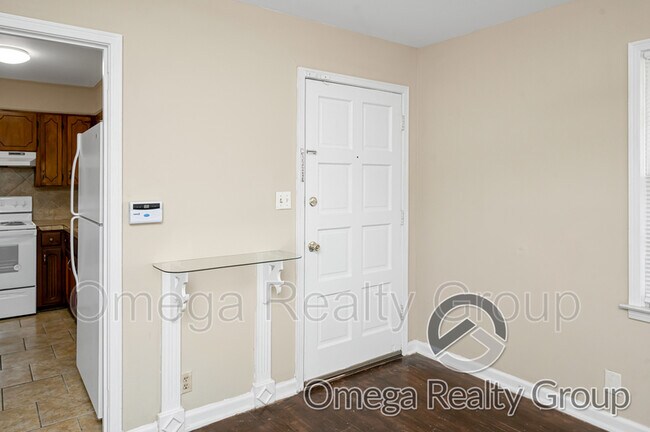 Foto del edificio - 3241 Elsberry Rd