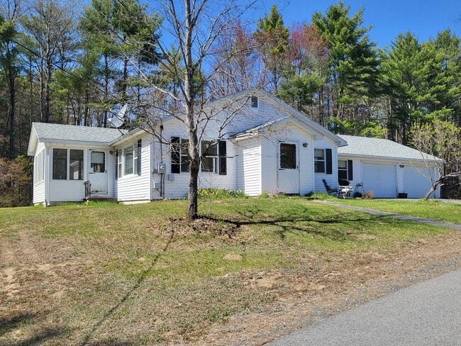 Building Photo - 26 Pearl Ln