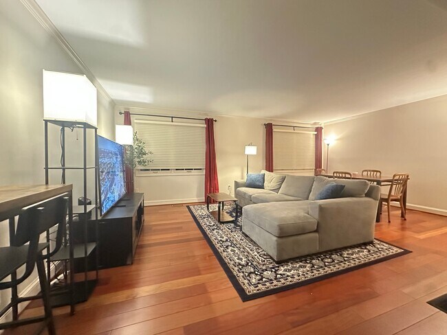 Foto del edificio - 4528 King William Ct