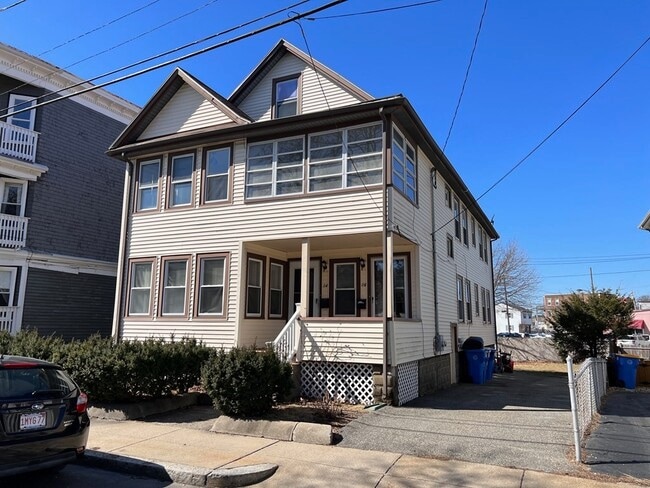 Foto del edificio - 14 Beach Rd