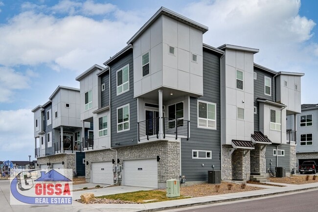 1.5 year old townhome with 3 bedrooms, 2 1/2 bathrooms, 2-car garage at Victory Ridge available NOW! - 1.5 year old townhome with 3 bedrooms, 2 1/2 bathrooms, 2-car garage at Victory Ridge available NOW!