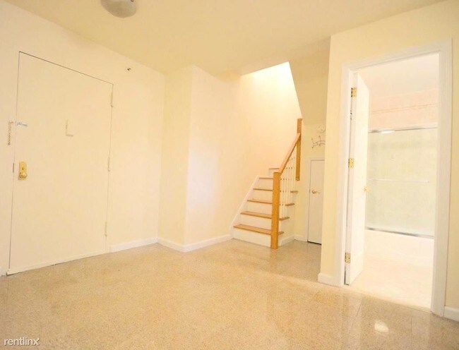 Building Photo - 59 Saint Marks Pl