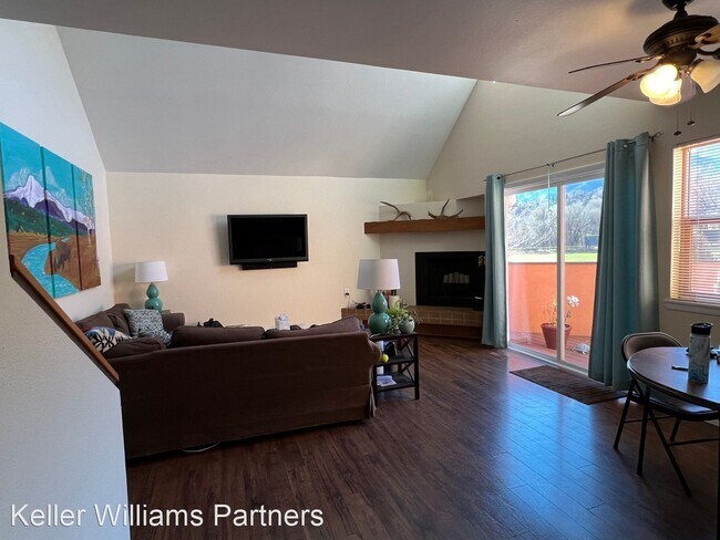 Building Photo - 2 br, 2 bath House - 46 El Paso Blvd
