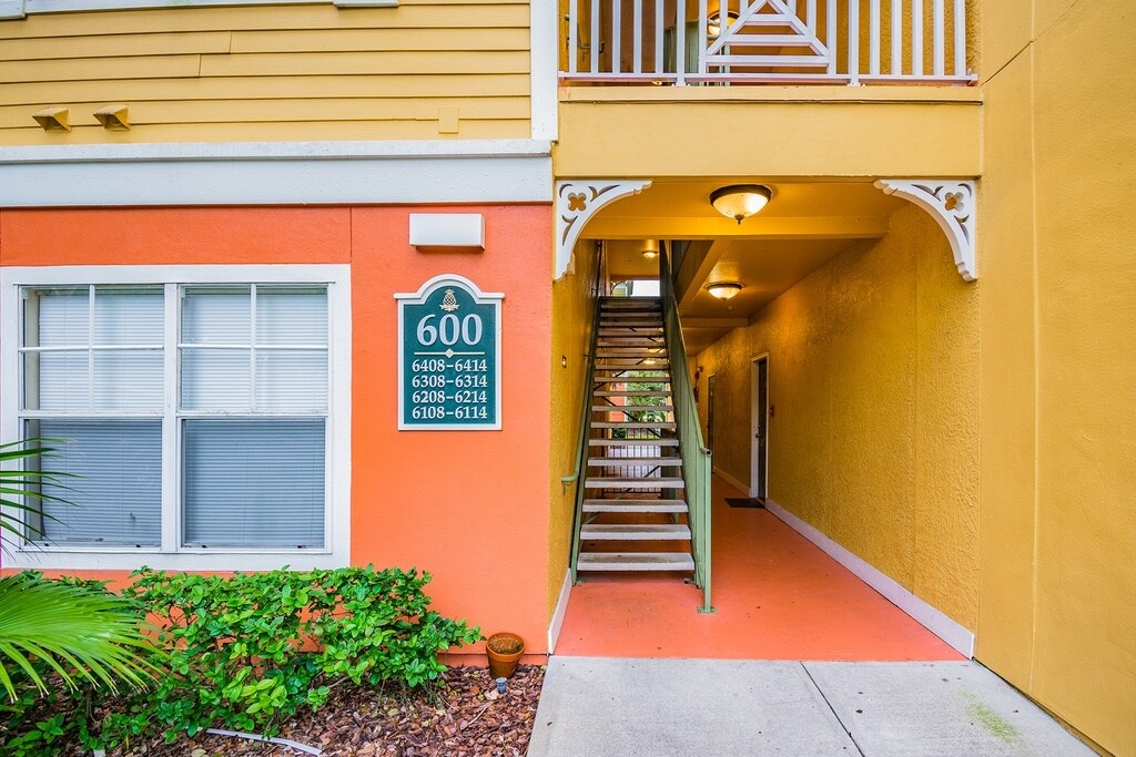 Building - 4207 S Dale Mabry Hwy (Tampa, FL)