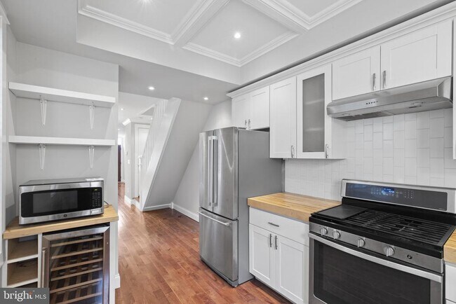 Foto del edificio - 832 S Milton Ave