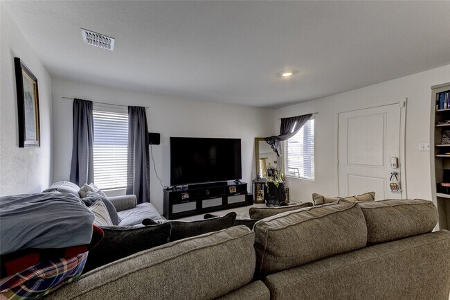 Building Photo - 5708 Manarchos Ln