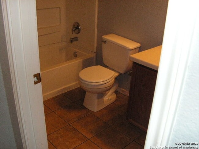 Foto del edificio - NEW ON MARKET