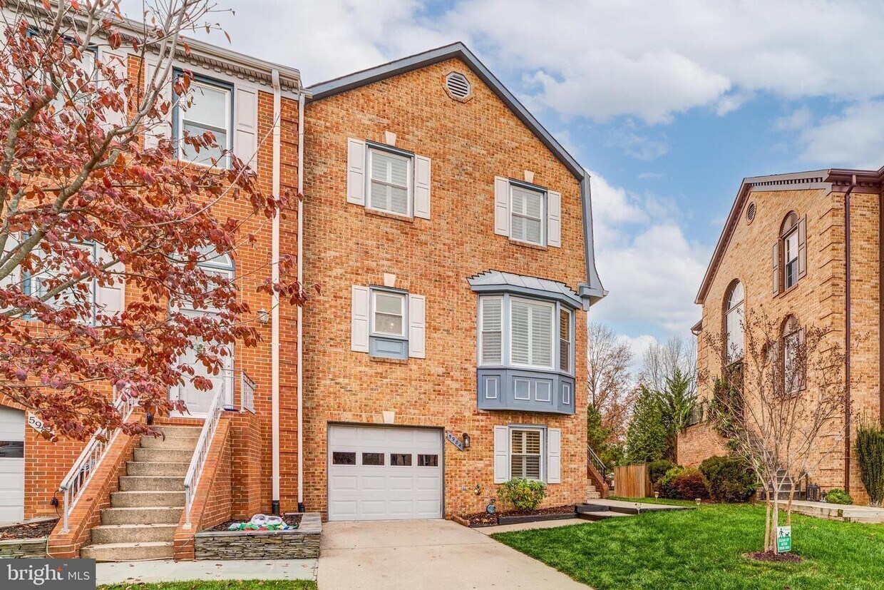 5984 Wescott Hills Way, Alexandria, VA 22315 Townhouse for Rent in Alexandria, VA