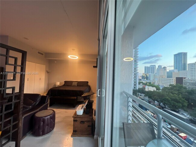 Foto del edificio - 234 NE 3rd St