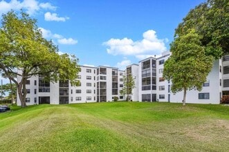 Building Photo - 9235 SW 8th St