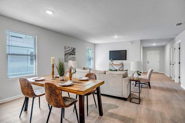 Foto del edificio - 5460 Amazon Ave